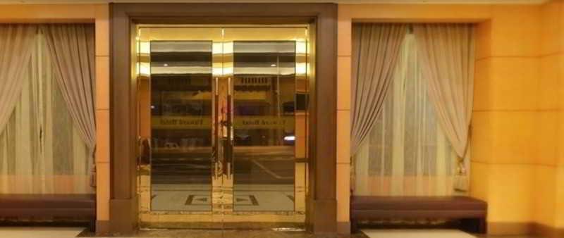 Fuward Hotel Tainan Bagian luar foto